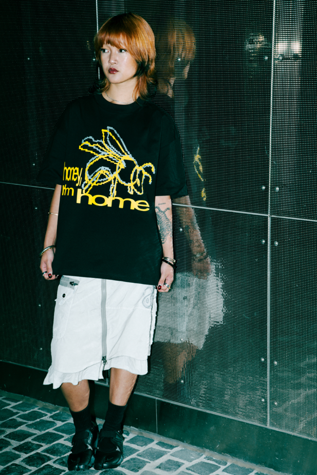 Honey I'm Home Tee